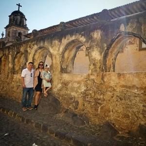 Meet your Posher, Sendy paulina